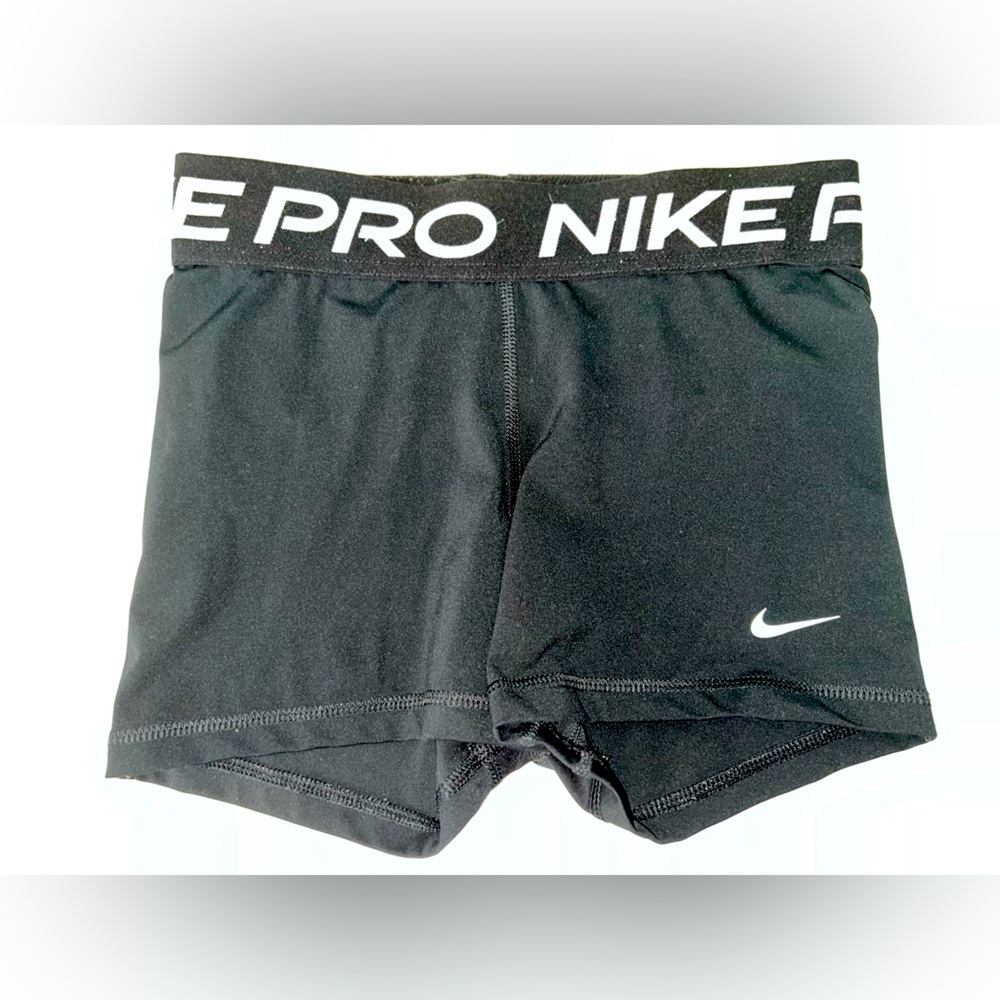 Black Nike pros. Size Small.